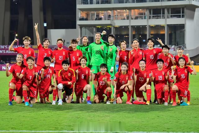 创业|被她刷屏了！25岁生娃隐退，再复出即成顶流，背后故事看哭无数人