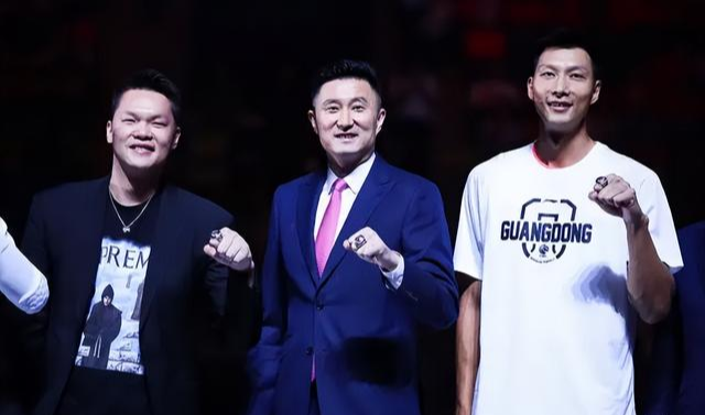 广东男篮|恭喜！杜锋拿到新合同，广东宏远加大投入，夺回CBA总冠军