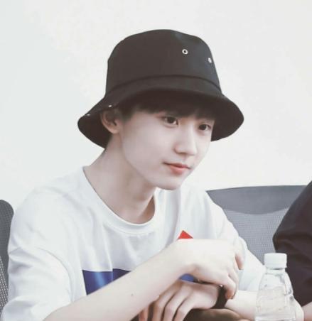 马嘉祺|马嘉祺高考低分打击后,又准备迎来艺考了,这次能否取得好成绩?