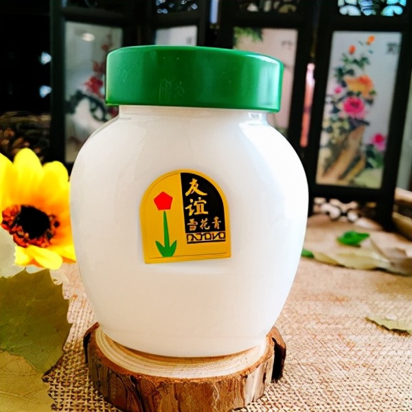 护肤品 4个因“包装”被嫌弃的老国货，虽然颜值“丑陋”，但样样好用！