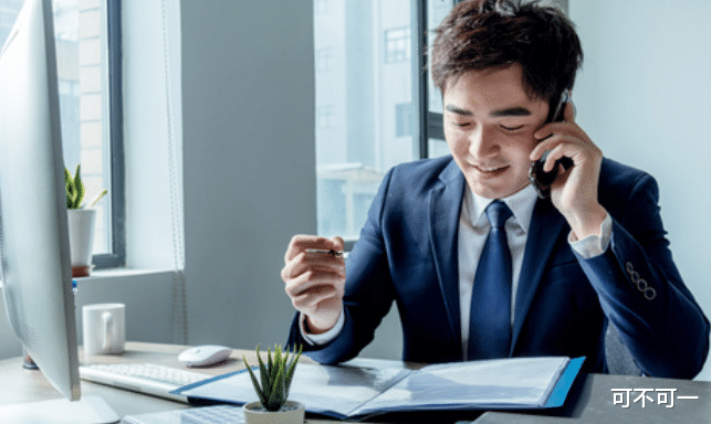 |一个人成绩的好坏，很大程度上取决于在领导面前的表现