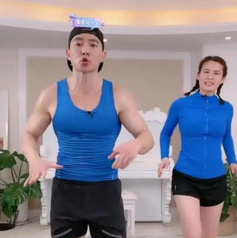 刘畊宏|又一个！“刘畊宏女孩”因跳操致耳石脱落，网友喊话：封杀刘畊宏