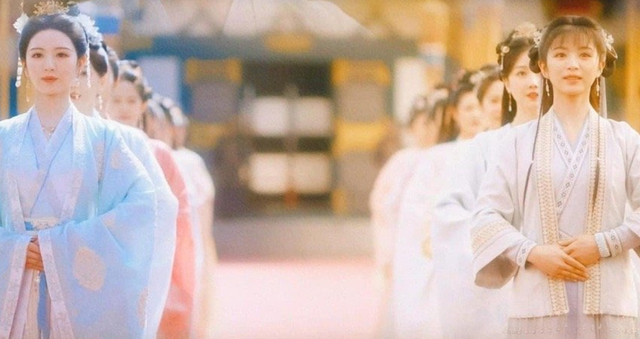 卿卿日常|《卿卿日常》田曦薇刘海再次引争议，全剧最讨喜角色非她俩莫属