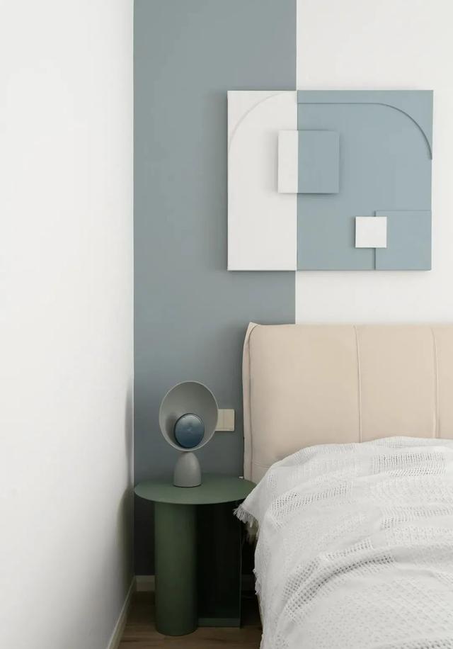 难怪越来越多的人喜欢“去客厅化”,看了她家才知道,是真的实用