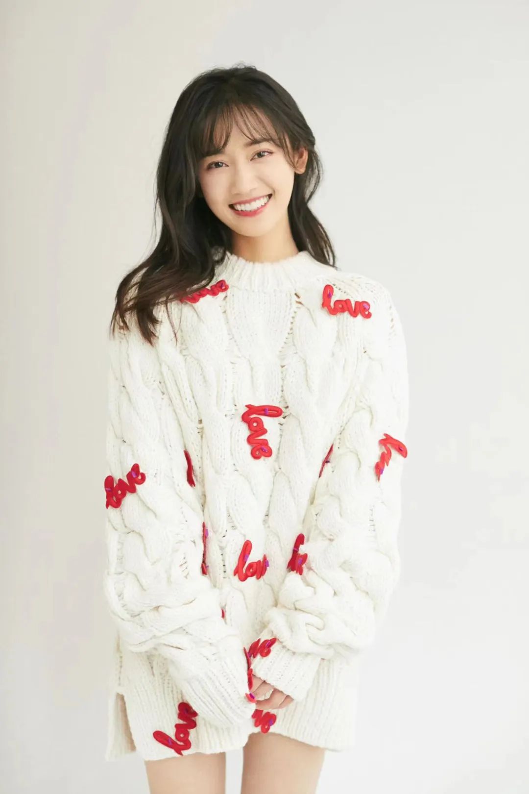 |郑湫泓：“甜系女孩”的演员进化论