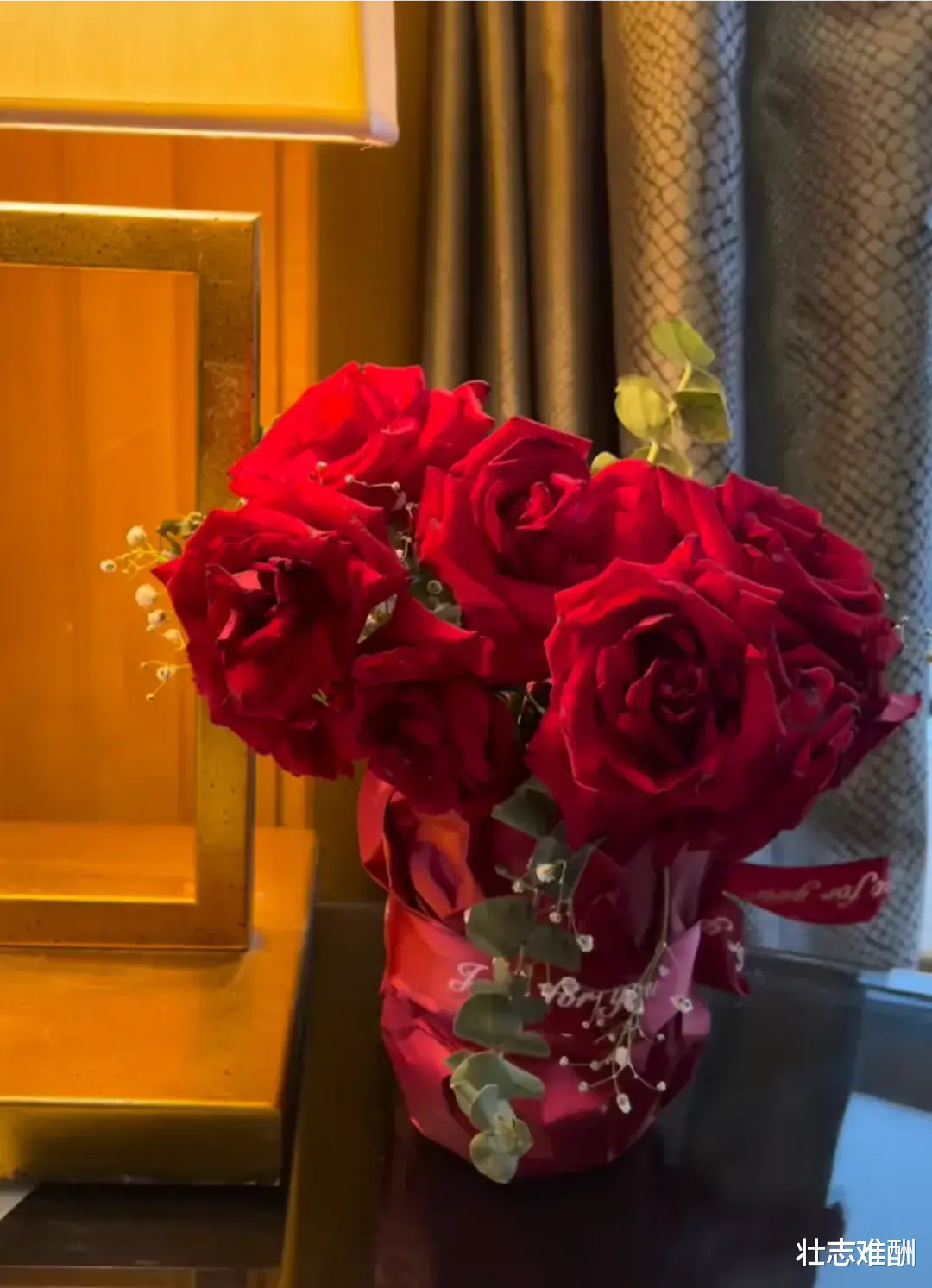 伊能静|伊能静被隔离在酒店，她纯素颜出镜告诉大家她不是一个随便的女人