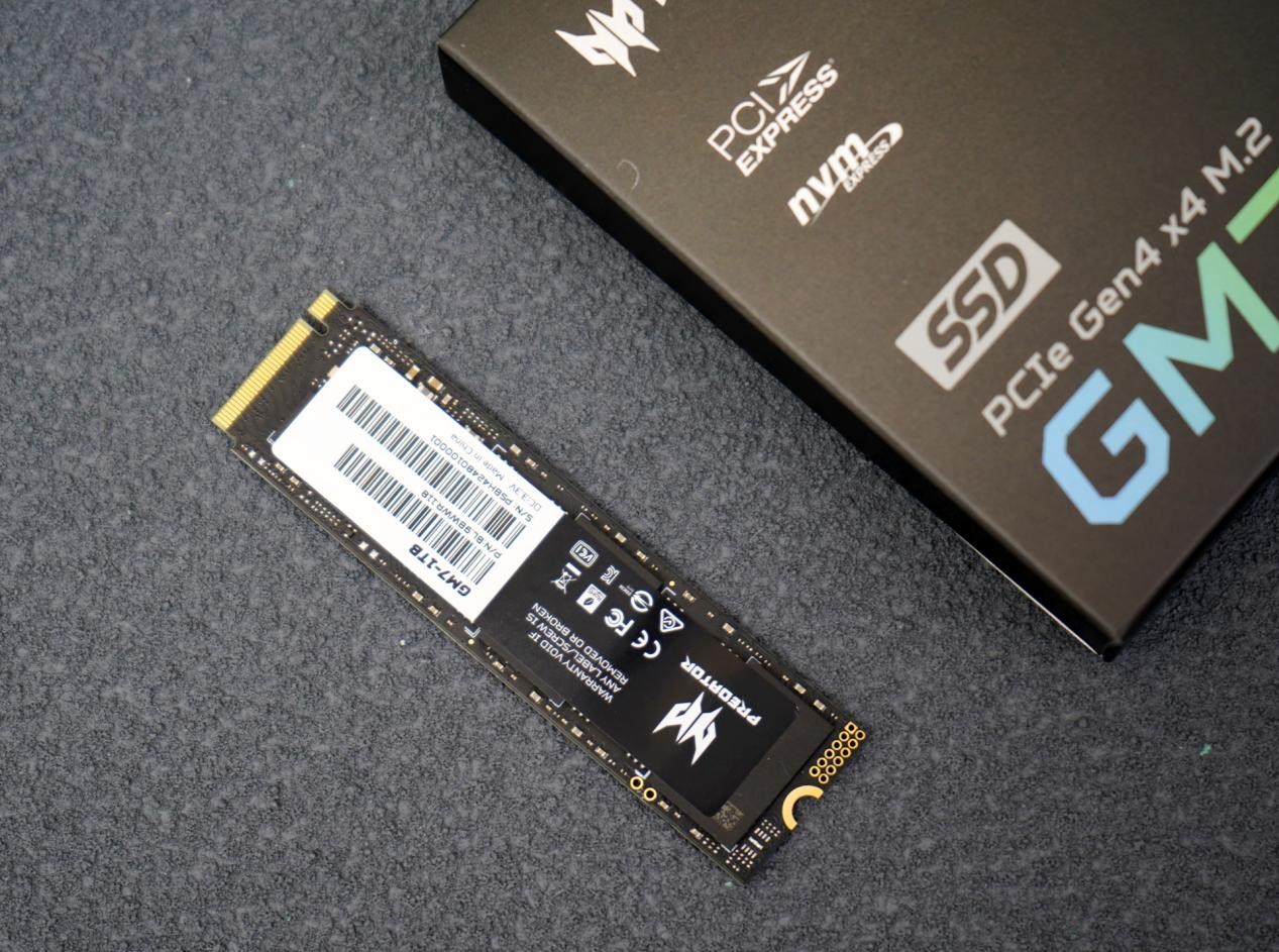 宏碁掠夺者GM7评测：PCIe 4.0 SSD中的佼佼者！
