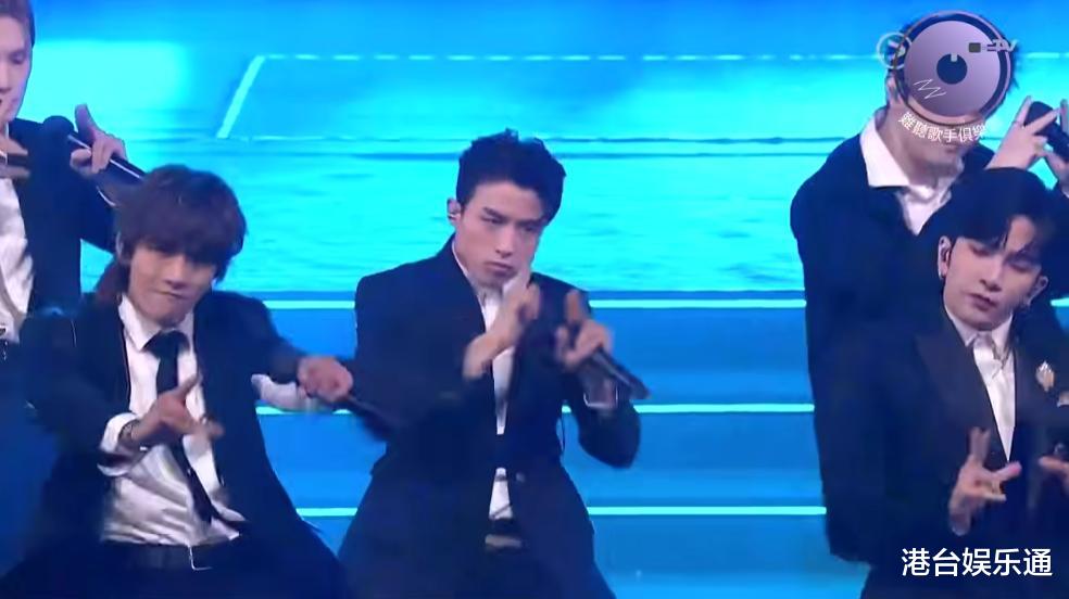 |油管UP主评港乐年度十大难听歌曲、歌手,竟惹当地顶流粉丝暴怒?