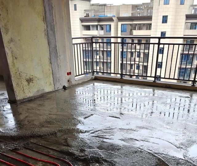 若装地暖,建议把占用的层高弄清,做错了会很压抑,影响幸福指数