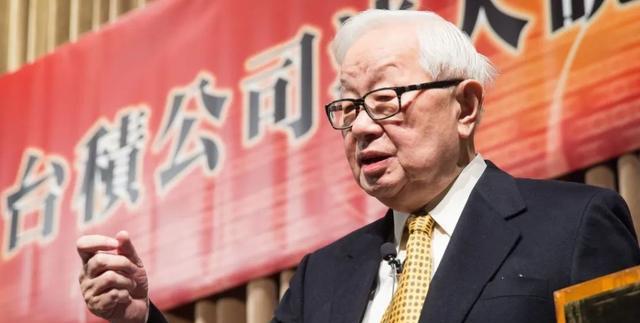 |美520亿结果刚落地，美芯就自扯“遮羞布”，中国院士说得很对