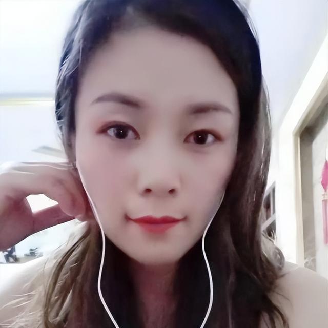 34岁抗癌网红丹丹病逝!确诊10个月后被丈夫抛弃,4个娃均未成年