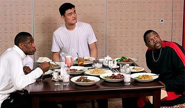 科比·布莱恩特|作为美食天堂的中国，NBA球星来到都会吃些什么呢？