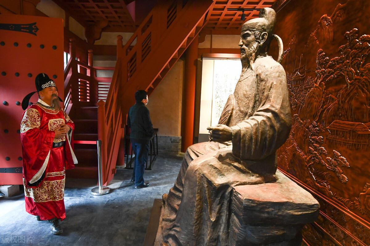 杜甫的爷爷是个狂妄自大的奇葩?