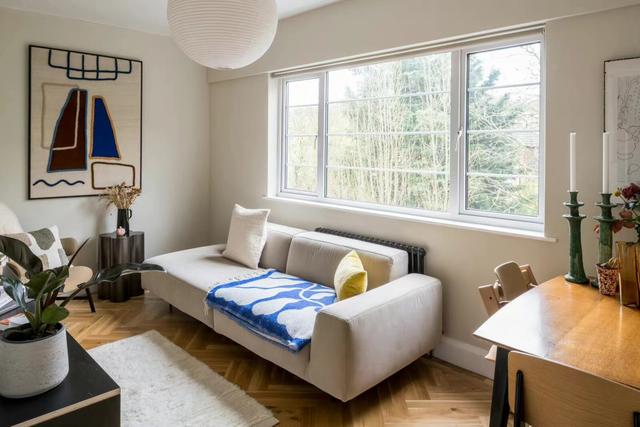 伦敦一家三口两室小户型住宅，别致北欧风设计，那叫一个耐看实用