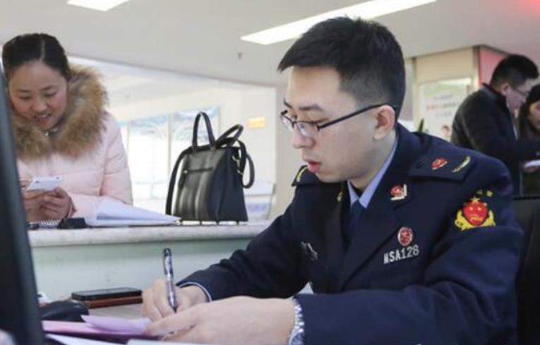 大学生|大学生喜从天降，又一国企招聘“不用笔试”，面试通过即可入职