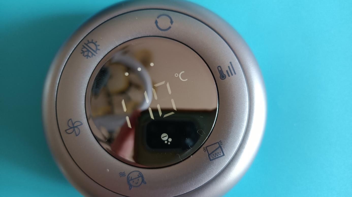 护肤品 解放双手，速干还护发，品仕乐高速立式吹风机开箱测评