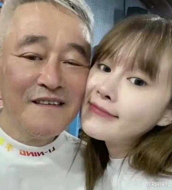 赵本山|网红小沈龙称为捧红赵本山女儿，怒刷1500万礼物，对方至今未还