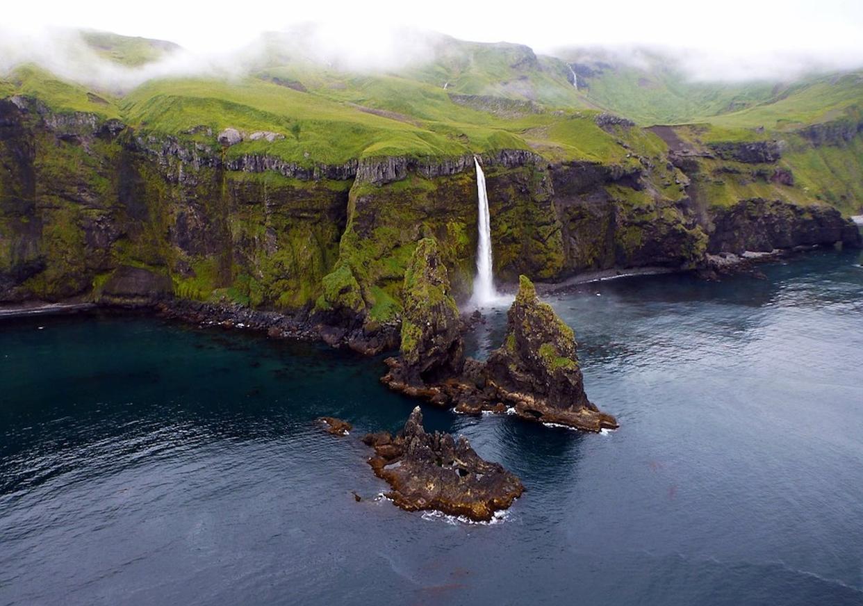 面积18000平方公里,人口仅1万,阿留申群岛为何不如夏威夷?