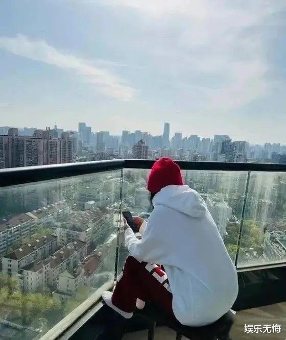 陈赫|起底陈赫夫妇的奢华生活：一张椅子9万，一双鞋子10万