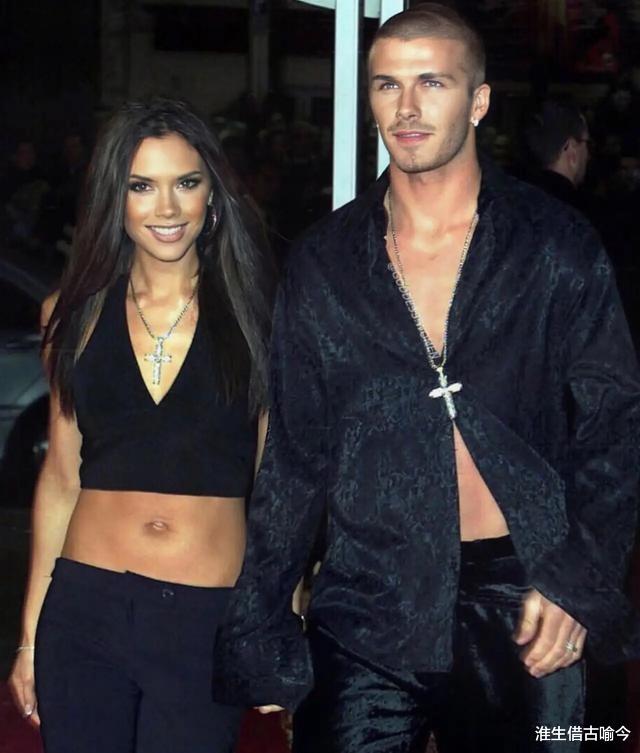 杨紫|维多利亚：穿60万婚纱，23年收14颗钻石，也得忍贝克汉姆多次出轨