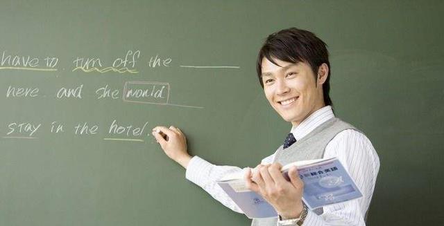 教师|丈母娘理想“女婿”职业榜单,教师越来越不吃香了,榜首让人意外