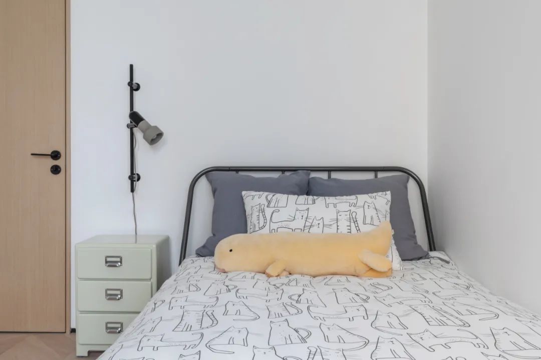 费尽心思,把家装成了“毛坯房”!效果让人眼前一亮