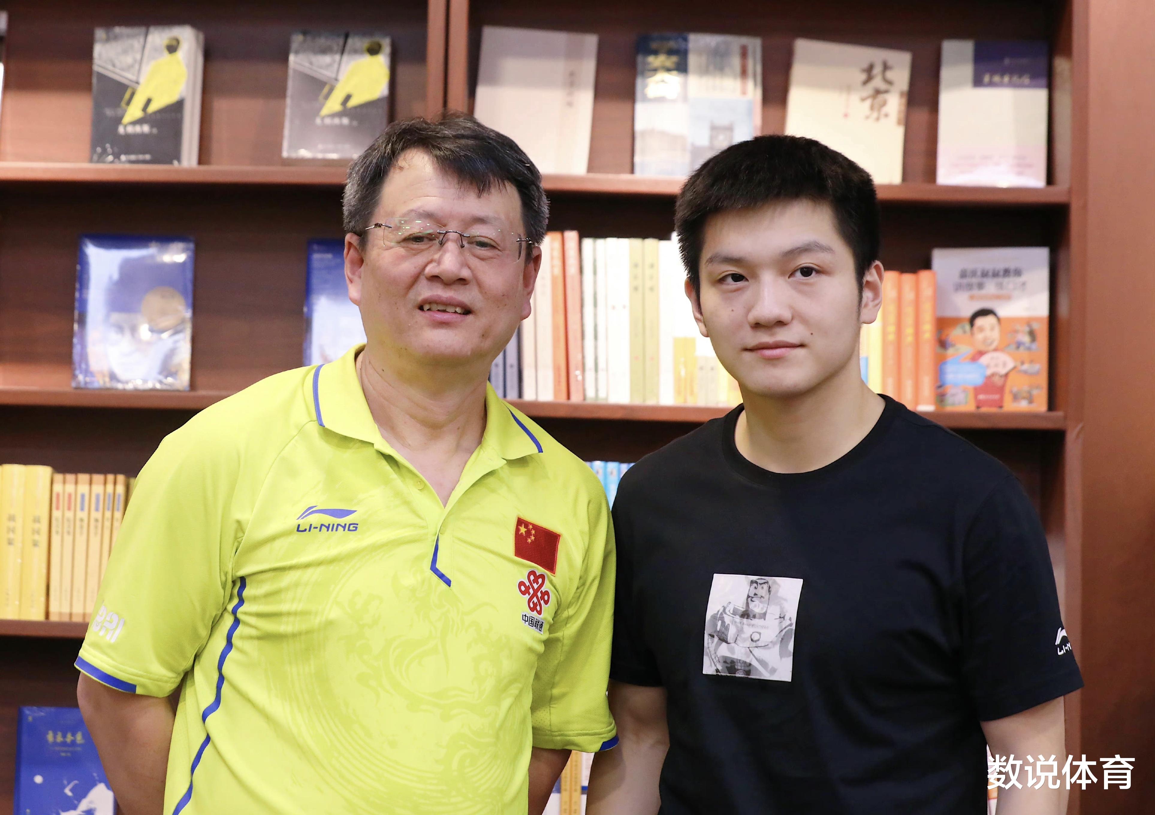 |国乒功勋教练迎来重要日子！退休后租游艇出海，在北京种地很惬意