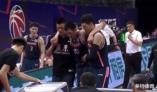 广东男篮|宏远又遭重创！二飞最新伤情出炉，常规赛基本报销，杜锋怎么办？