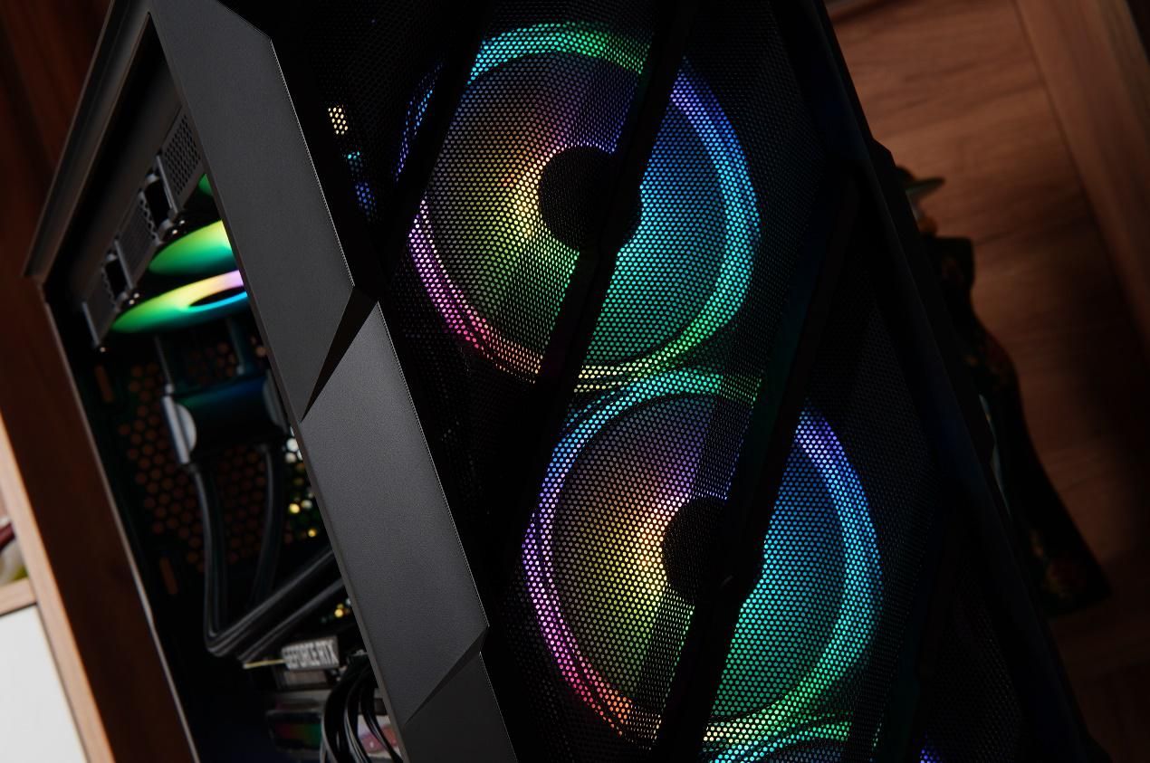 nova|充满力量感的前面板设计，安钛克DP503装机展示