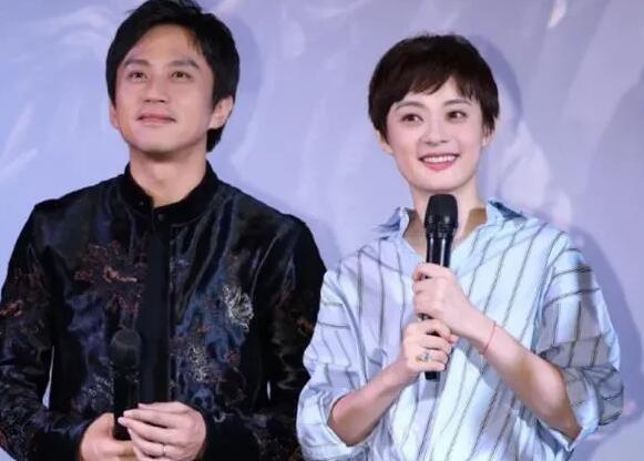 邓超|心机?孙俪邓超“定向捐出”70份物资:被质疑“借捐赠”送礼!