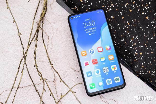 Windows|鸿蒙系统+麒麟985+3200万前置，仅1950元，比官网便宜1000元