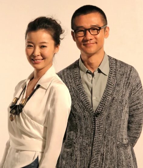 柯蓝|黄志忠和39岁的柯蓝相恋同居9年后，对黄志忠说: 这辈子我都不会嫁给你的！