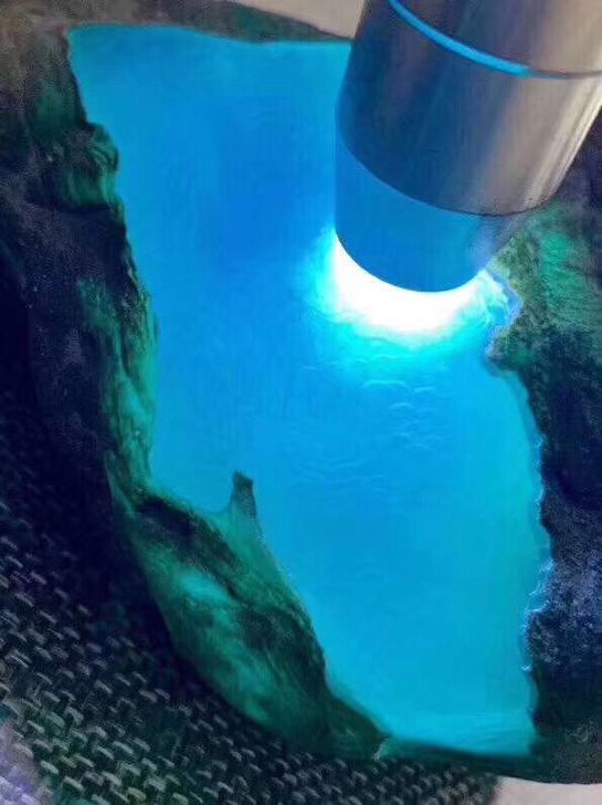 翡翠|网红天空蓝翡翠美得令人惊艳，与国产天青冻相似度达99%？