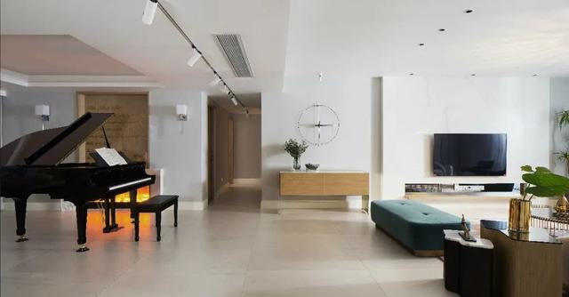 300㎡现代大平层,精致、清新、舒适,住起来很舒服