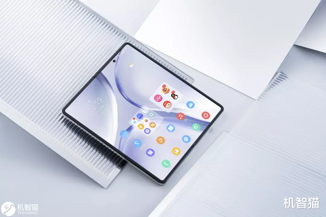 芯片|2022年初购机攻略：骁龙888机型暴降千元，折叠屏手机买到就是赚