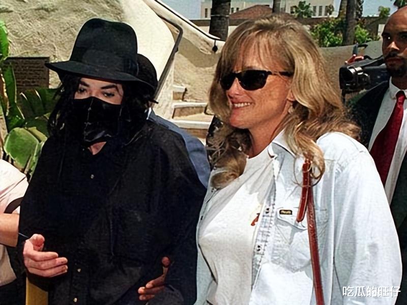 迈克尔·杰克逊|迈克尔杰克逊唯一的女儿：24岁长得像父亲，曾因皮肤白皙被质疑