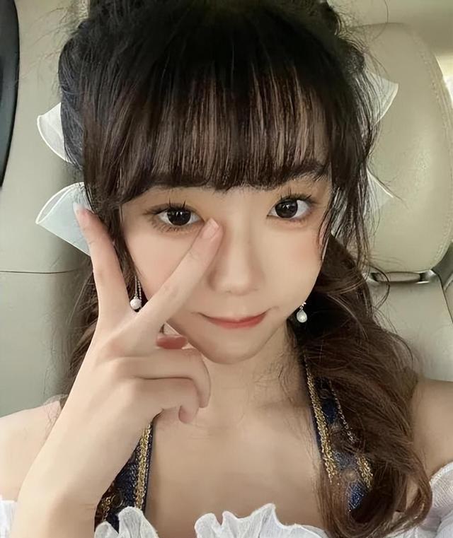 谢霆锋|丝芭文化开除朱力维,拍舍友洗澡视频给男友,却觉得自己是受害者