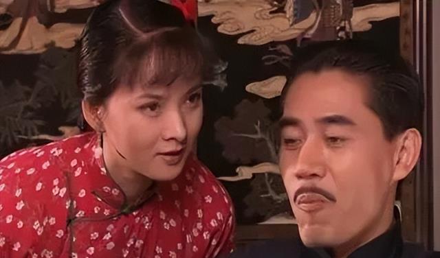 金泫雅|重温《大宅门》：香秀自以为算计了所有，但其实还是被白家算计了