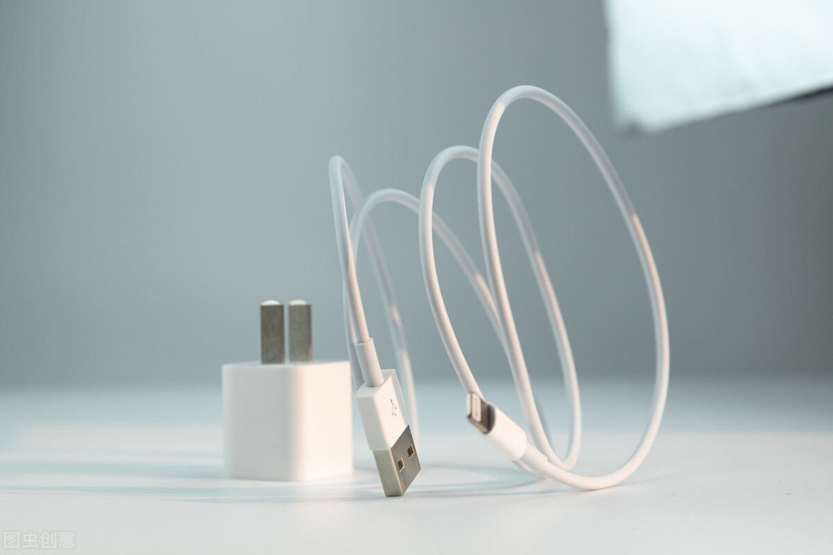 USB|手机快充取决于数据线还是充电头？看完这点，你就明白了