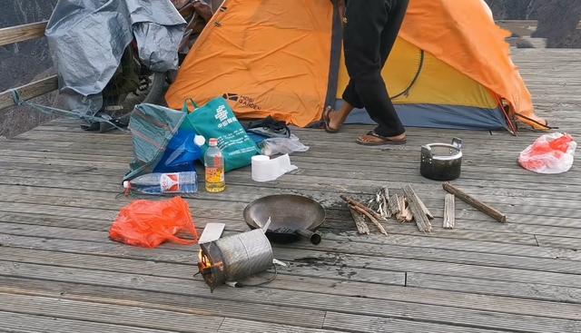 |“狼狈不堪”的骑行者刘伟元,凭什么让众多粉丝喜爱?