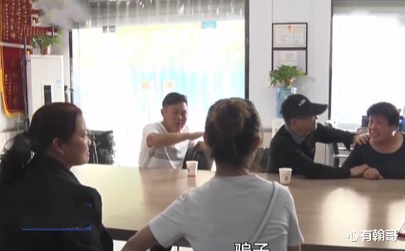 小伙不顾父母反对,花80万娶“艺校校花”,如今人财两空