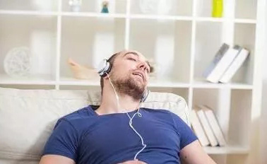 耳机|如何避免耳机带来的伤害