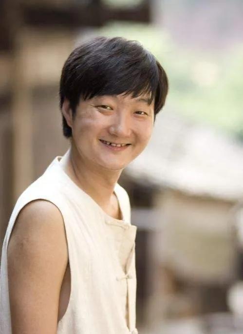 董洁|董洁的悲惨，是在“白天鹅”被“癞蛤蟆”吃到时，就已经注定了的