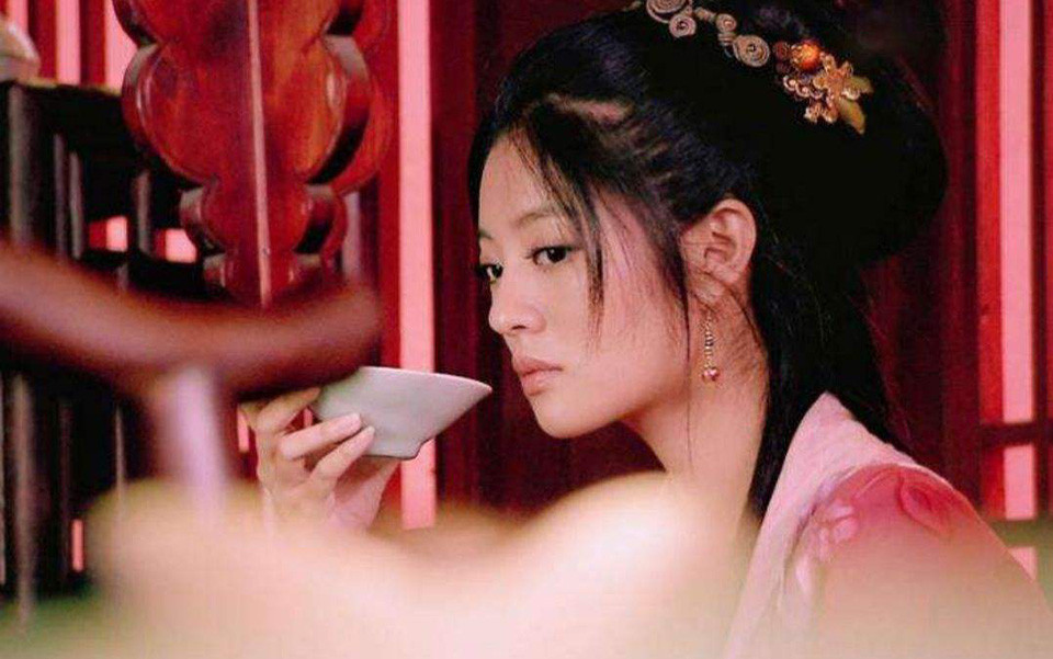 花魁|古装剧10位女星演「第一花魁」！袁冰妍妖媚、刘诗诗清纯，赵丽颖造型被嫌丑