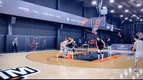 聊聊|聊聊昨晚的百分大战！职业球员，真的没技术？