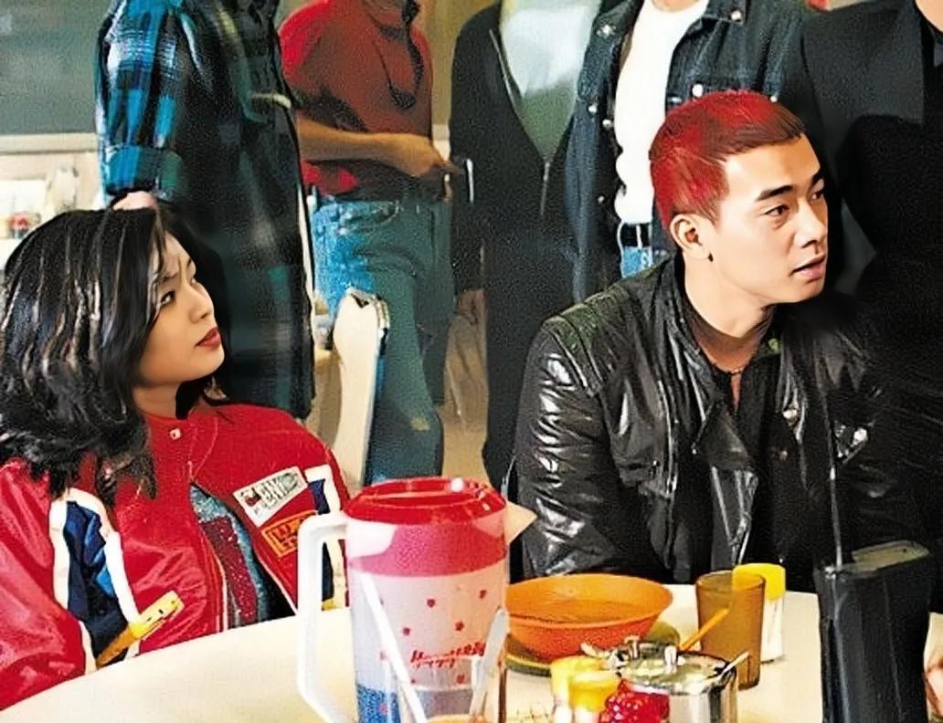 古惑仔系列|小结巴VS方婷:谁才是古惑仔系列的颜值天花板?