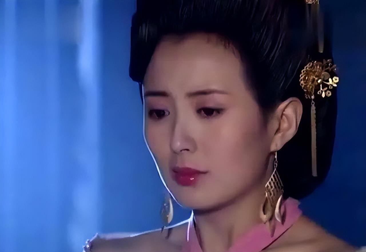 反派|这10位女星一脸无辜去演反派,又美又腹黑,风头甚至盖过主角