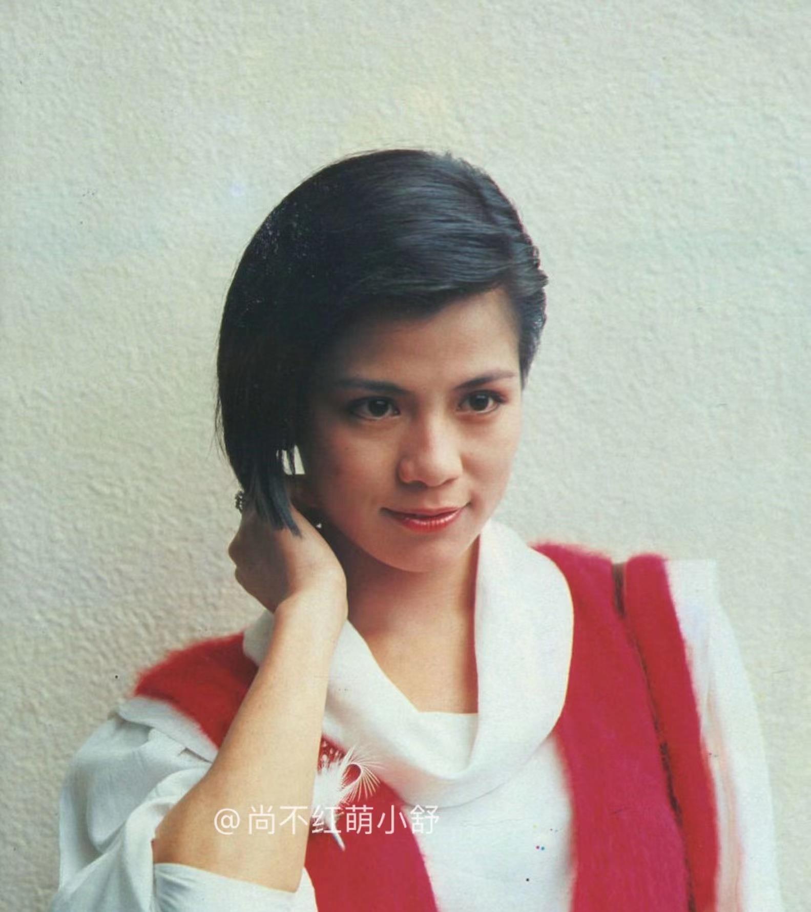 如果“翁美玲”生在现代，冲这8款发型，我也会熬夜追她的颜