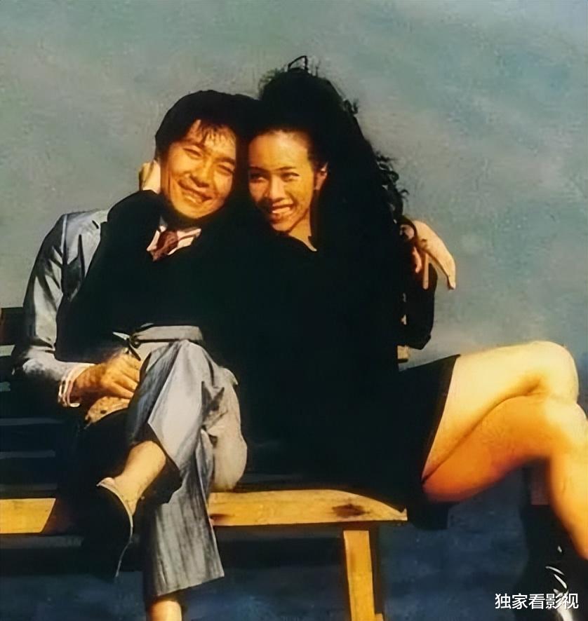 莫文蔚|莫文蔚和初恋老公过52岁，结婚11年未生育，仨继女中最大的近30岁