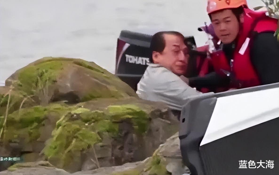 谢霆锋|谢霆锋的手，黄晓明的脚，赵丽颖的血栓，让多少“流量明星”脸红